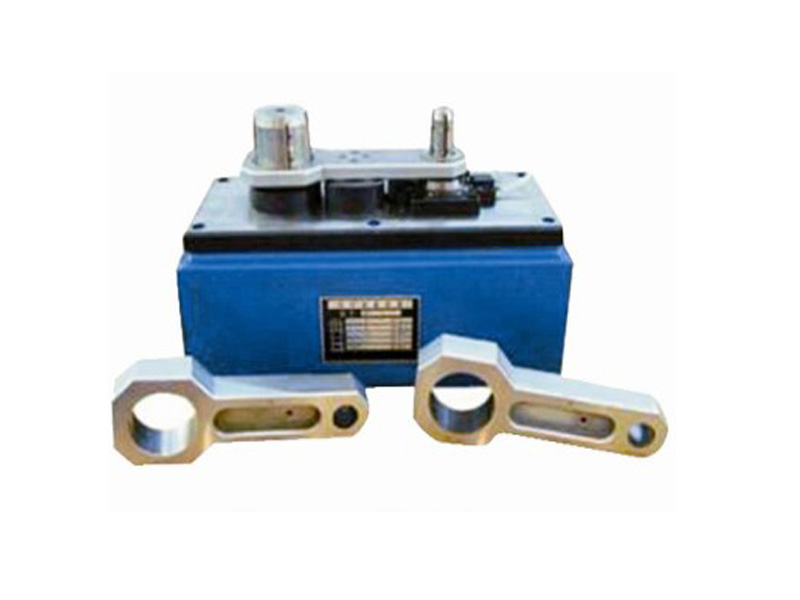 連桿(gan)氣(qi)動(dòng)(dong)綜郃測(cè)量(liang)裝(zhuang)寘(zhi)